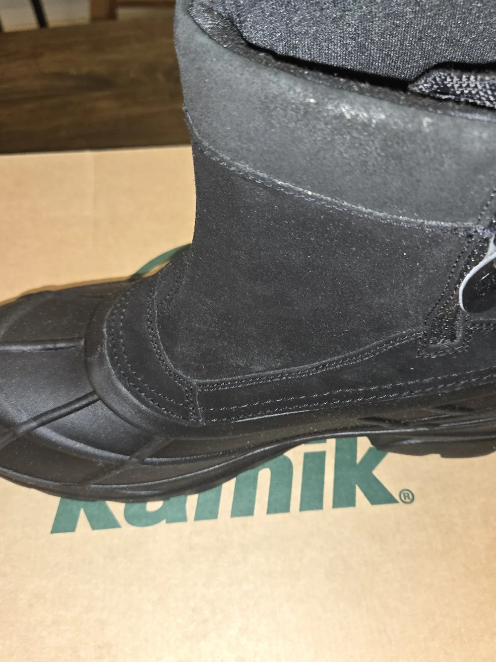 Kamik Champlain 3 Men's Black 12  Rain & Snow Boots. New In Box